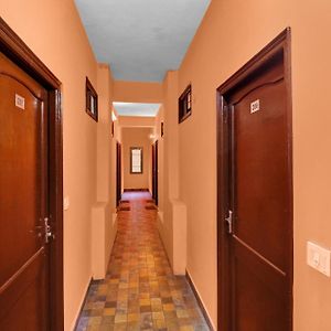 Hotel O New Shushant Regency